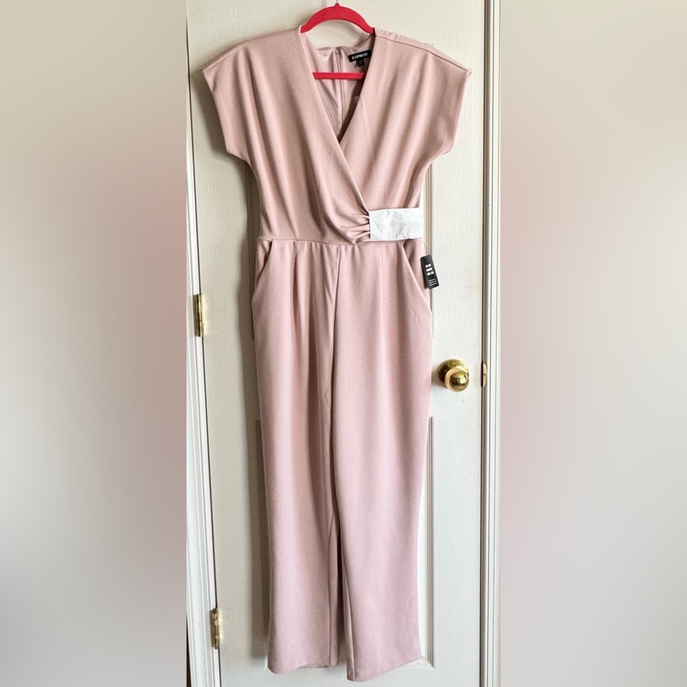 Express jumpsuit in a beautiful blush pink color